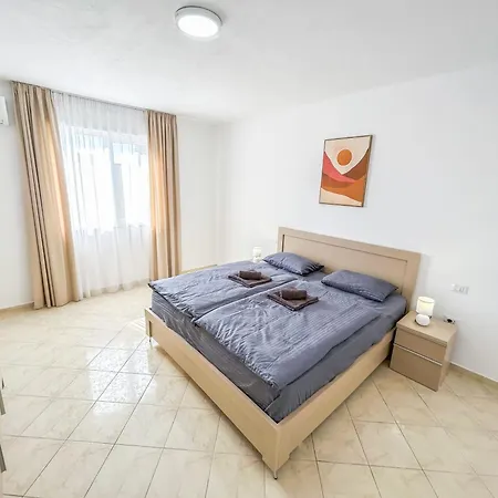 Aspecto Magnifico * Durrës